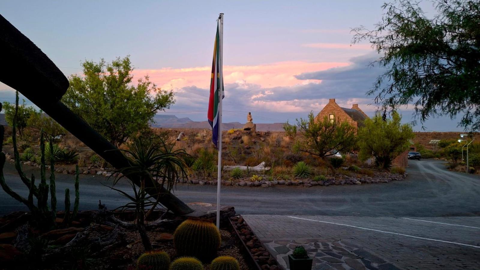 Teri-Lemveli Lodge Beaufort West Exteriér fotografie