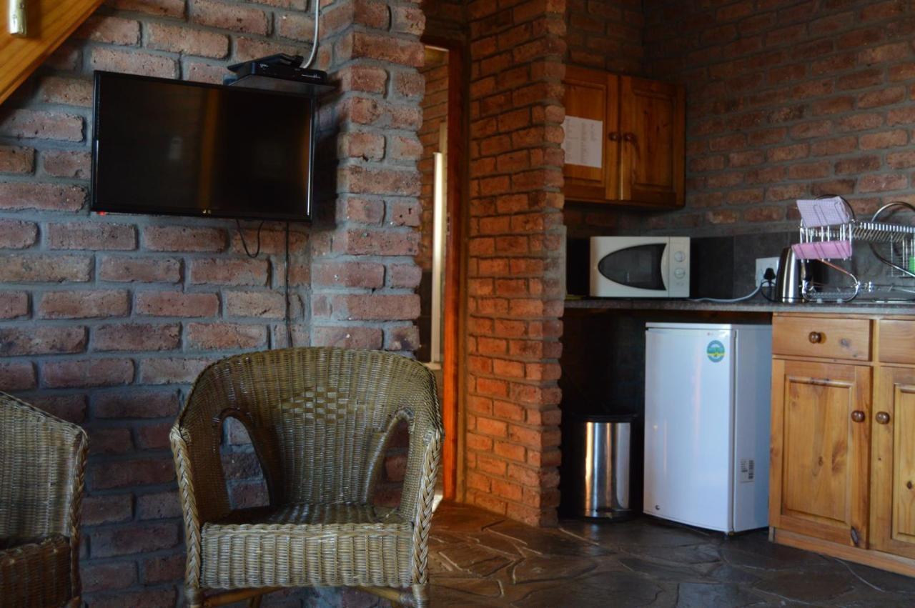 Teri-Lemveli Lodge Beaufort West Exteriér fotografie